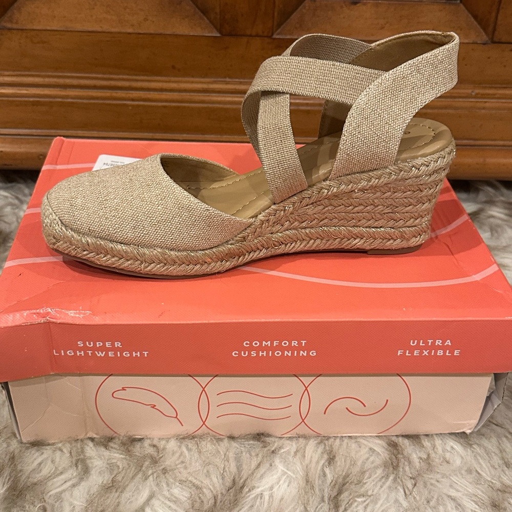 Women's Beige Wedge Sandals